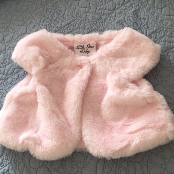 Little Lass Baby 3 pc faux fur and lace set 12m - Picture 3 of 8